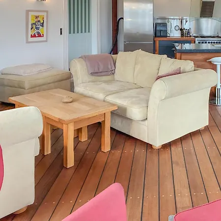 Fantastisk Hjem I Med Badstue Feriehus